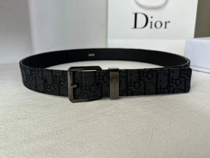 Picture of Fendi Belts _SKUfw239927155fw